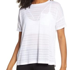 Beyond Yoga Off Cuff Mesh Pocket Tee - like new!